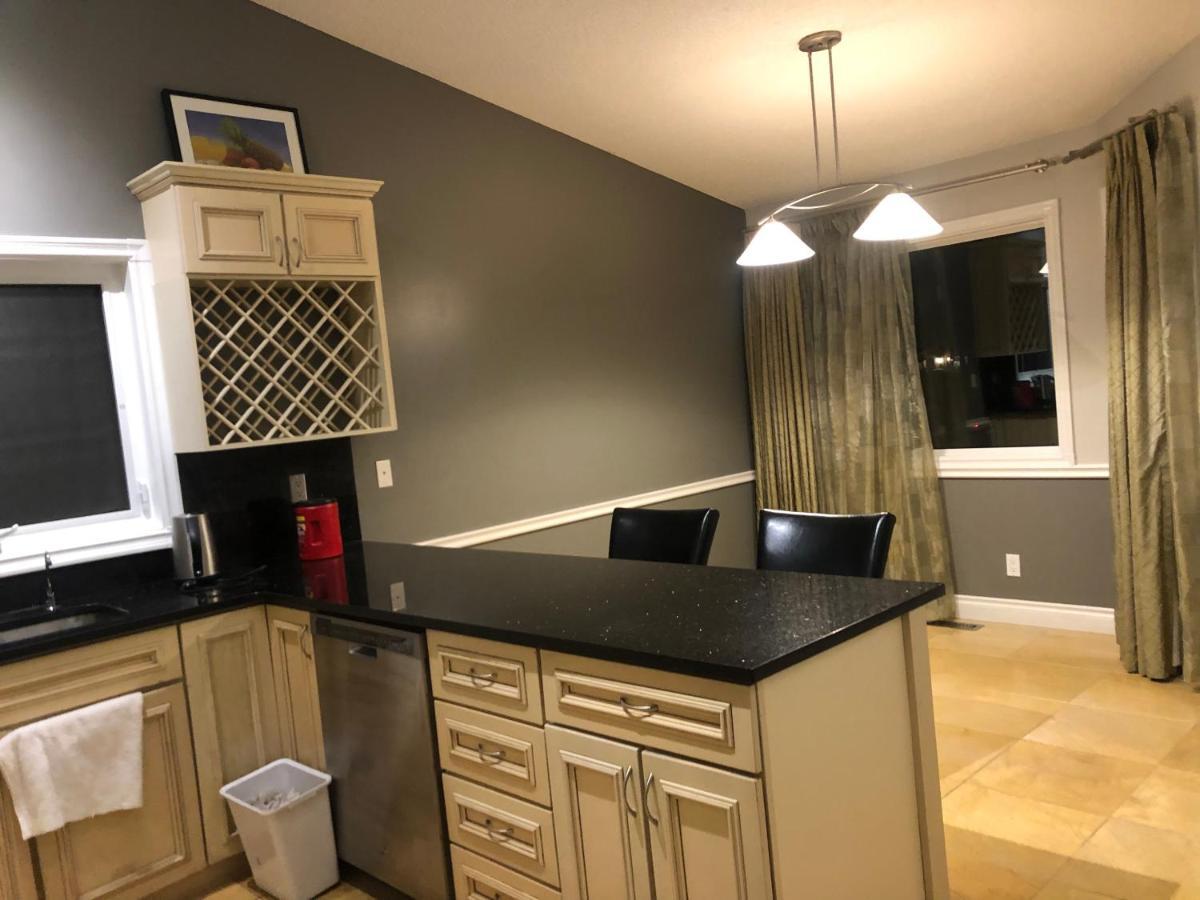 Citadel Hills Valley YYC Екстериор снимка